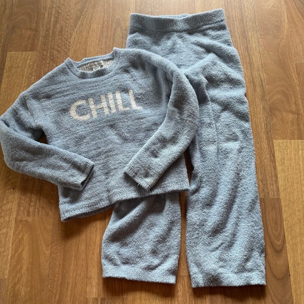 CUPCAKES & CASHMERE CHILL  cozy girls lounge set